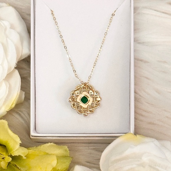 Pearls Micro Pave Diamonds and Emerald Gemstone Gold Pendant Necklace NEW! - Picture 5 of 6